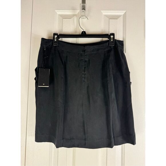 NWT Ann Taylor Black Skirt Size 12P - Picture 2 of 4